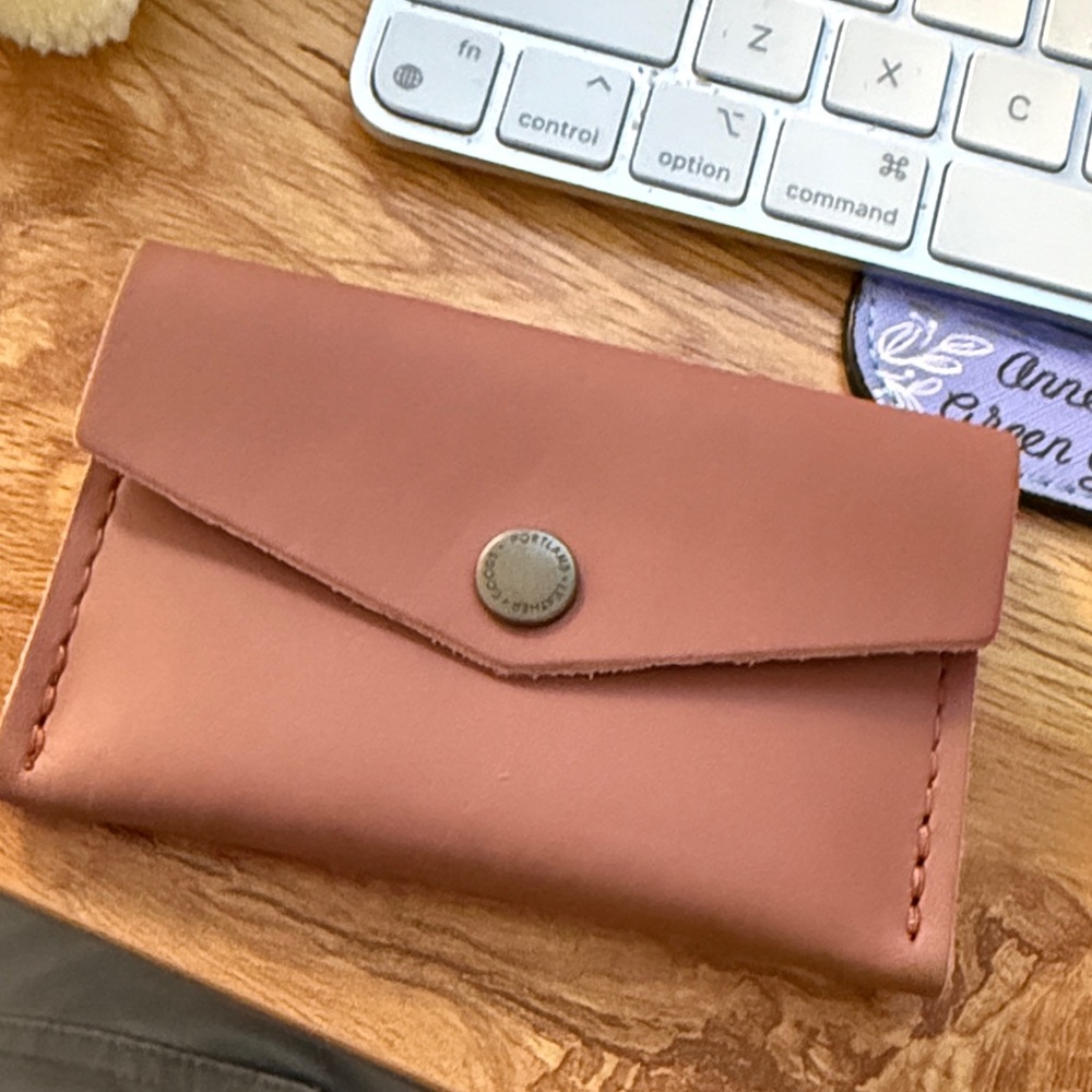 Portland Leather Goods : Sun-kissed mini envelope